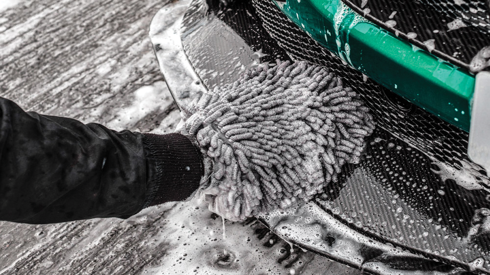 Noodle Microfibre Wash Mitt on splitter