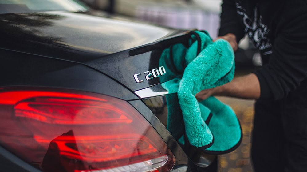 Aqua Deluxe Drying Towel on rear